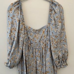 Floral babydoll dress w/ billow sleeves